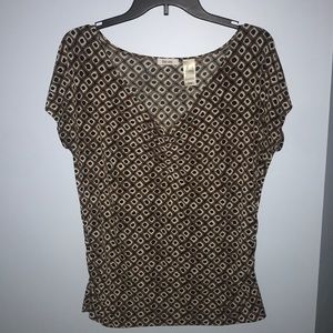 Short sleeve patterned dress shirt